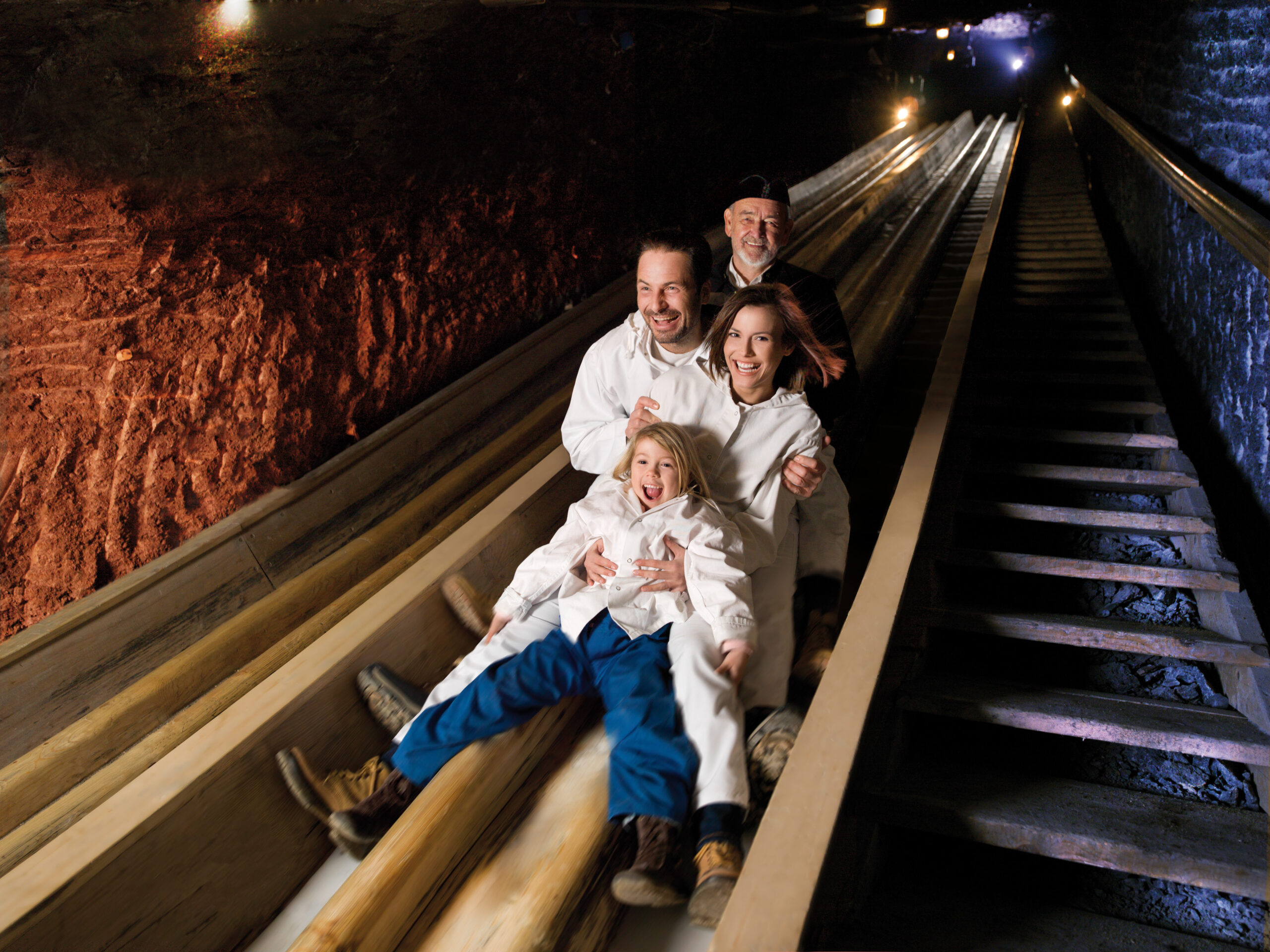 Abenteuer im Salzbergwerk für Kinder in Österreich